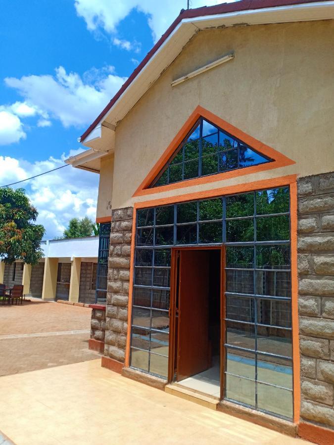 The Peak Meadows Hotel Nyeri Exteriér fotografie